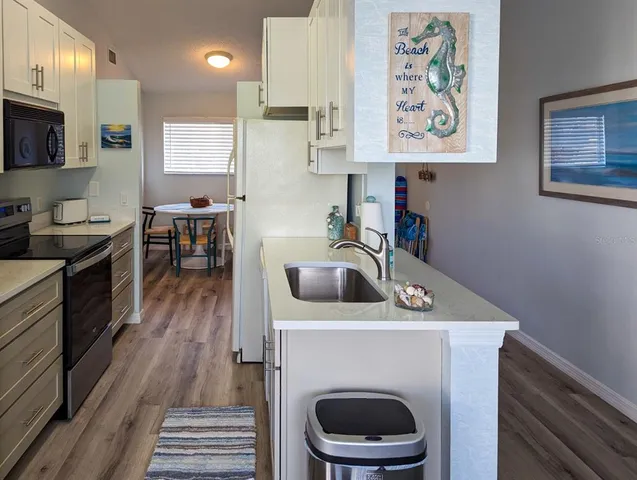 $1,900 | 522 Beach Park Lane, Unit V220, Cape Canaveral, FL 32920