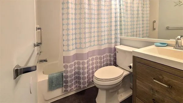 $1,900 | 522 Beach Park Lane, Unit V220, Cape Canaveral, FL 32920