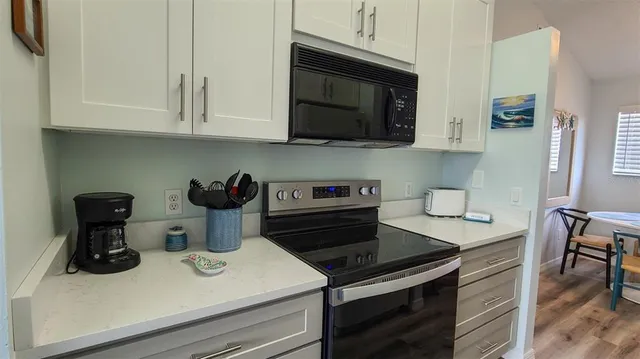 $1,900 | 522 Beach Park Lane, Unit V220, Cape Canaveral, FL 32920