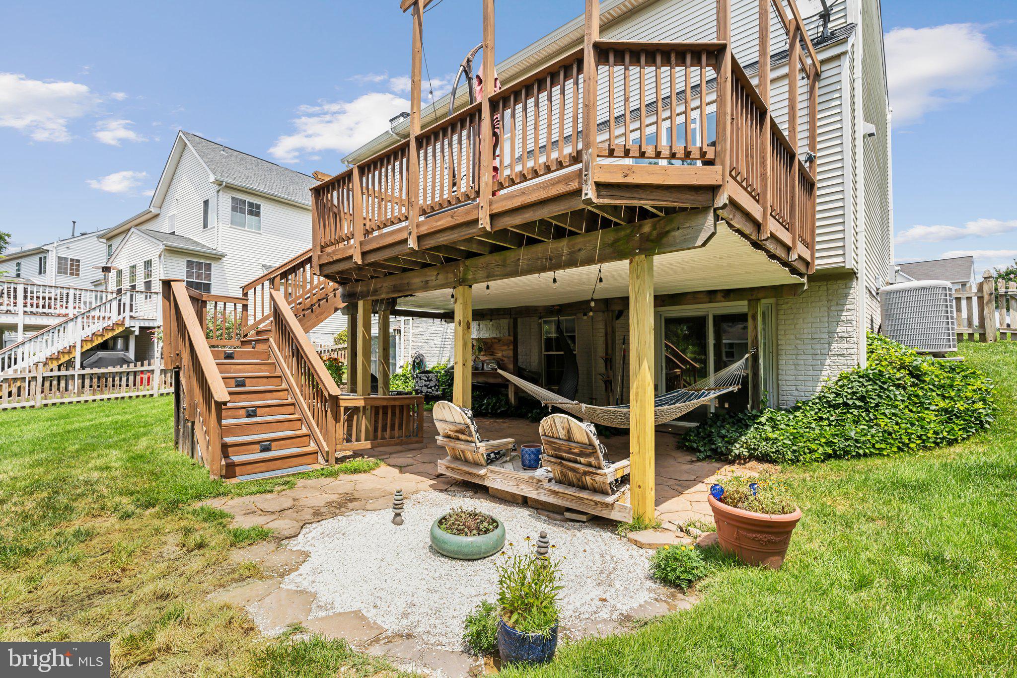20575 Coppersmith Drive Ashburn, VA 20147 - Photo 18 of 51 Zen garden and custom patio