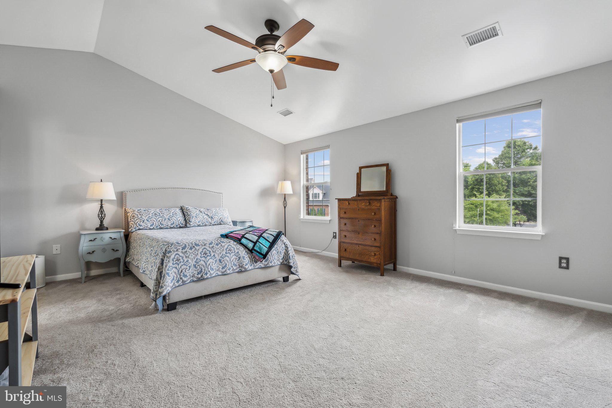 20575 Coppersmith Drive Ashburn, VA 20147 - Photo 23 of 51 Upper Level large primary bedroom