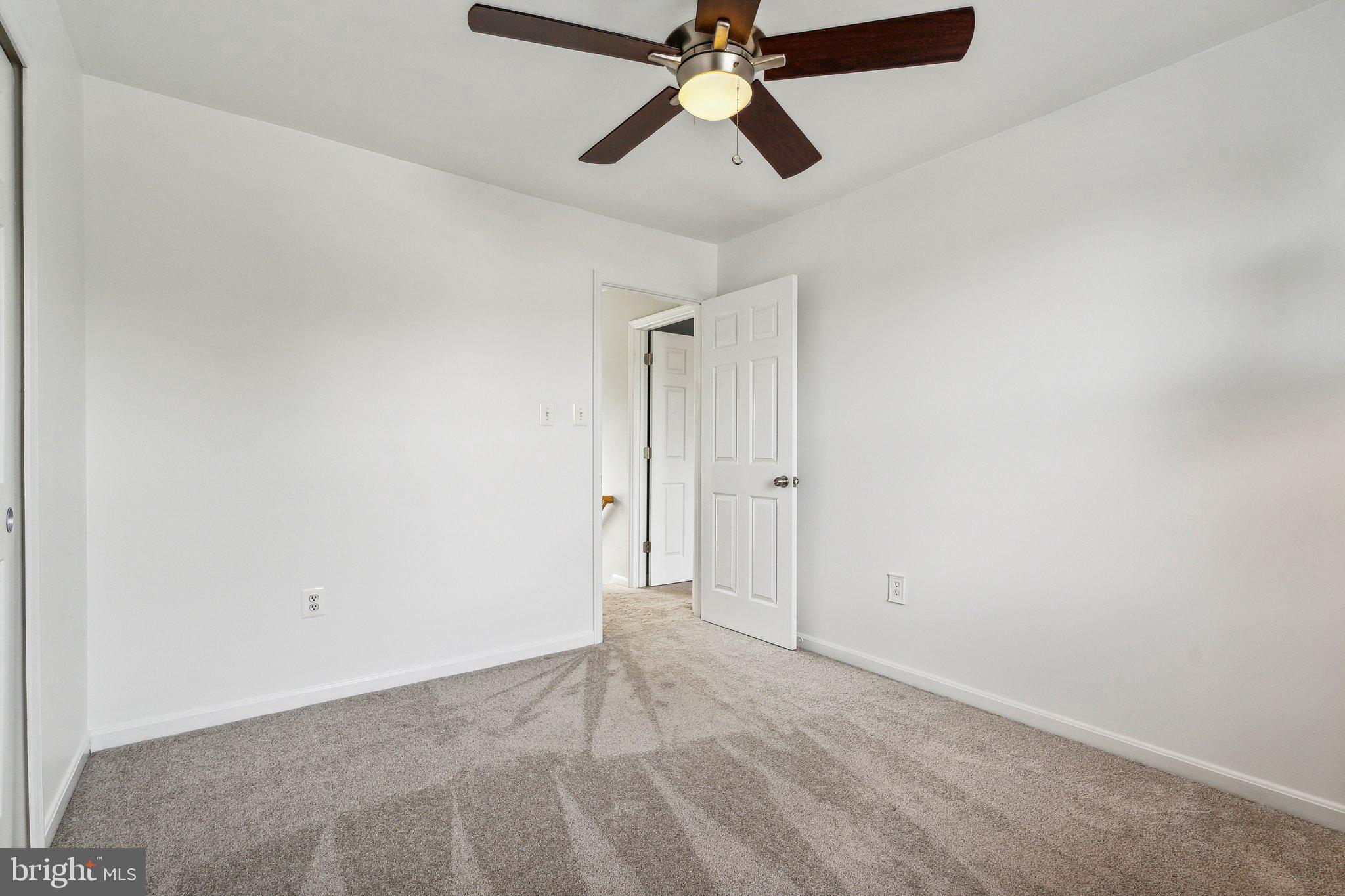 20575 Coppersmith Drive Ashburn, VA 20147 - Photo 31 of 51 Upper Level BR #4