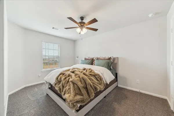 $3,800 | 1523 Alpine Drive, Rosharon, TX 77583