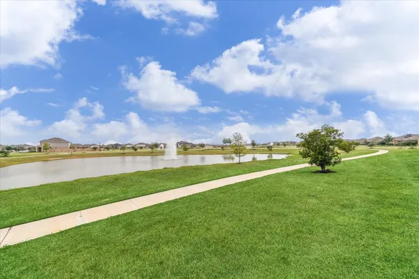 $3,800 | 1523 Alpine Drive, Rosharon, TX 77583