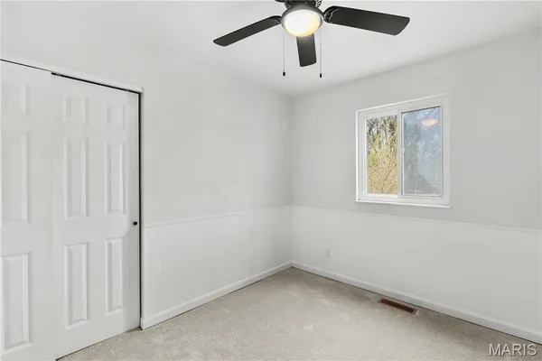 $355,000 | 1251 Green Knoll Drive, Fenton, MO 63026
