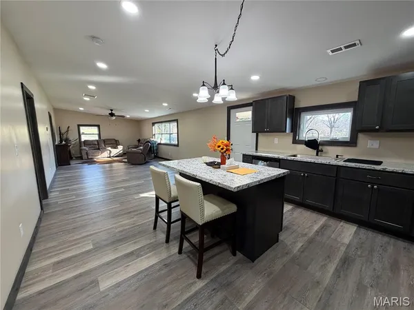 $260,000 | 10123 Pike 58, Frankford, MO 63441
