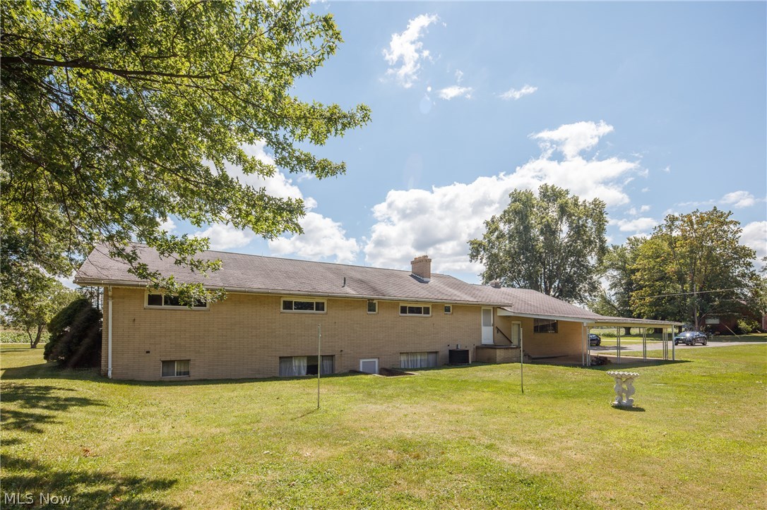 22476 Buck Road Alliance, OH 44601 - Photo 14 of 27