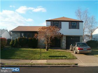 9732 Chapel Road Philadelphia, PA 19115 - Photo 4 of 8