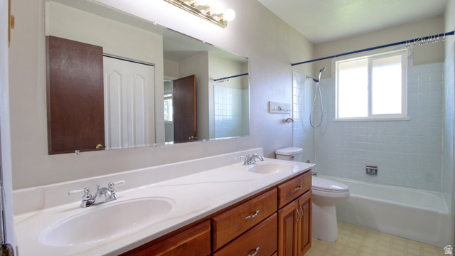 45 West 300 N Road Oak City, UT 84649 - Photo 14 of 20 Upstairs Bath