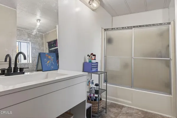 $375,000 | 2408 Apple Lane, Unit 154, Oxnard, CA 93036