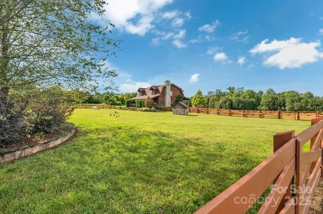 $750,000 | 112 Gene Mcgaha Lane, Mooresboro, NC 28114