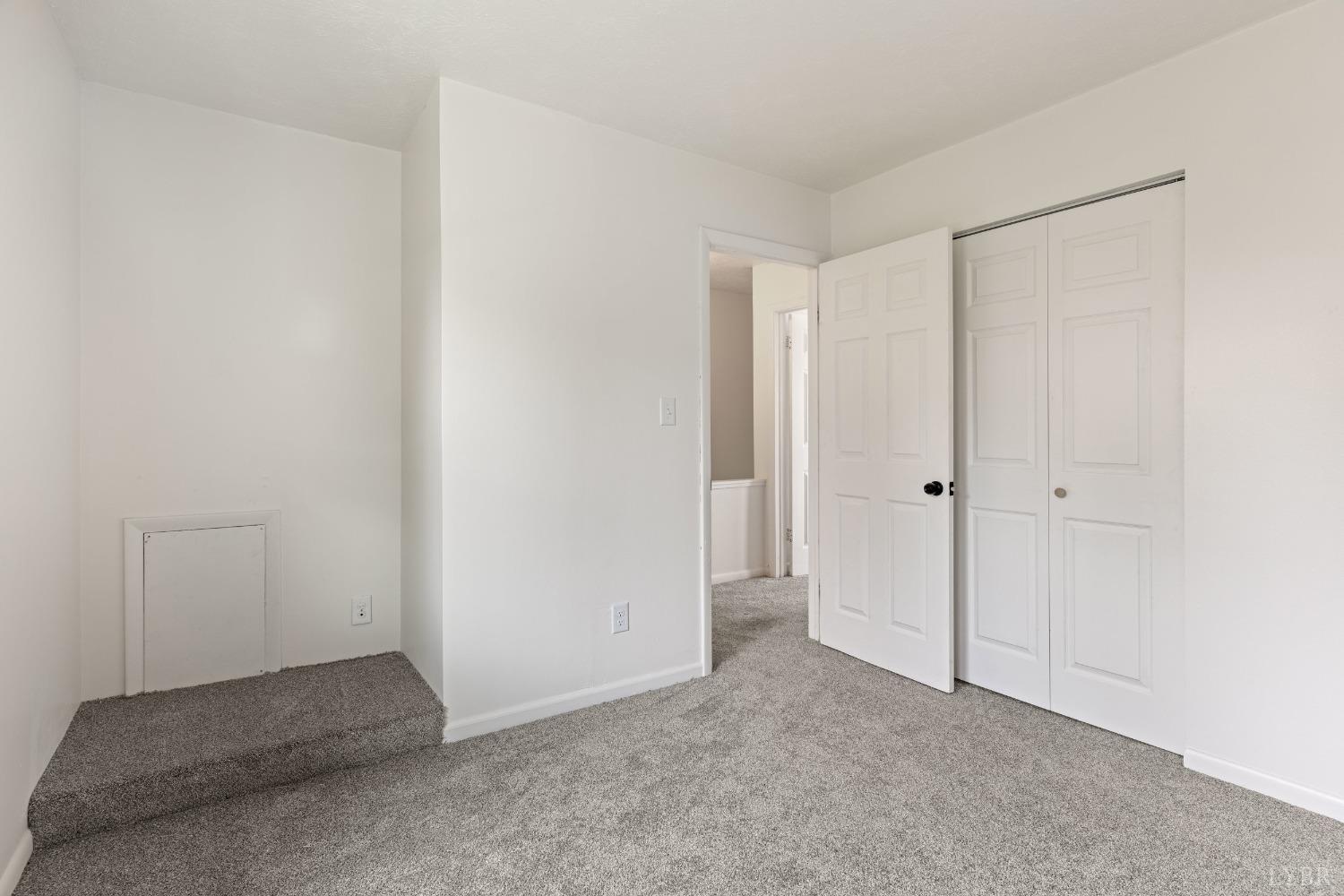178 Dulwich Drive, Unit 200 Amherst, VA 24521 - Photo 16 of 22 a view of an empty room