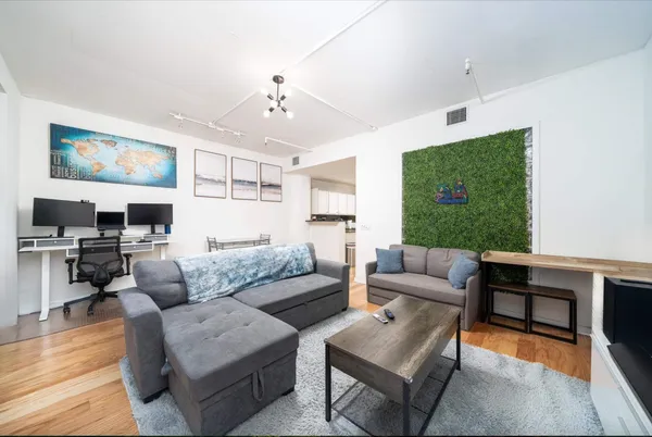 $3,700 | 689 Marin Boulevard, Unit 106, Jersey City, NJ 07310