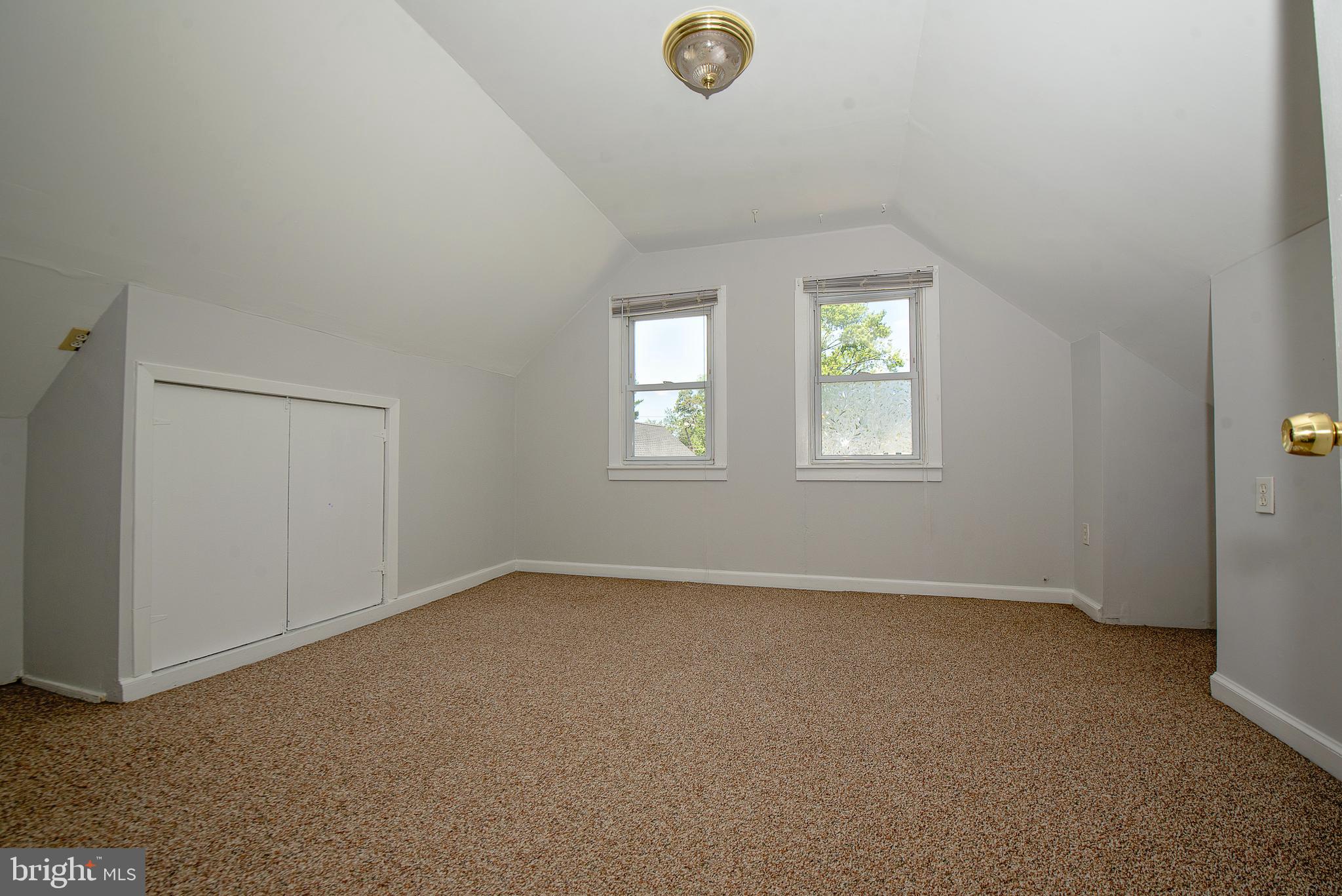 214 David Place Magnolia, NJ 08049 - Photo 9 of 16