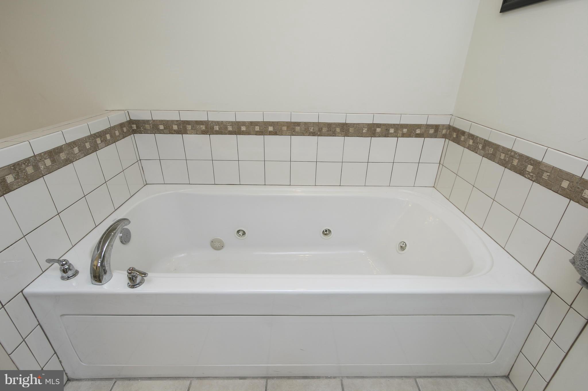 422 Venton Road Edgewater, MD 21037 - Photo 14 of 30 Bath (Master)