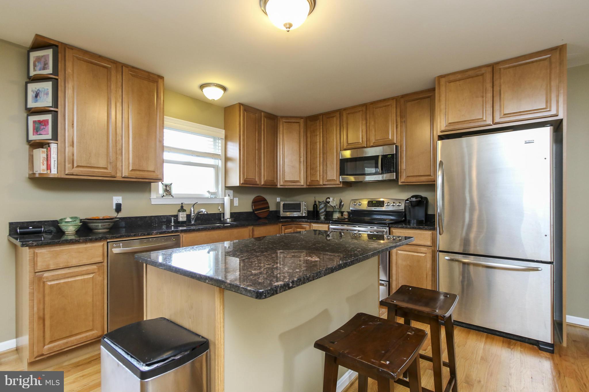 422 Venton Road Edgewater, MD 21037 - Photo 7 of 30 Kitchen
