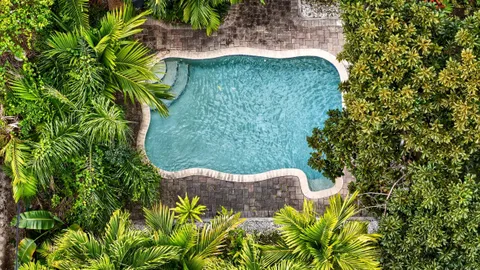 $1,650,000 | 320 San Sebastian Avenue, Coral Gables, FL 33134