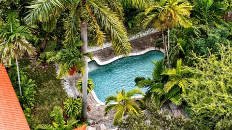 $1,650,000 | 320 San Sebastian Avenue, Coral Gables, FL 33134