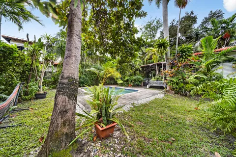 $1,650,000 | 320 San Sebastian Avenue, Coral Gables, FL 33134