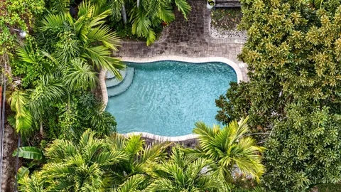 $1,650,000 | 320 San Sebastian Avenue, Coral Gables, FL 33134