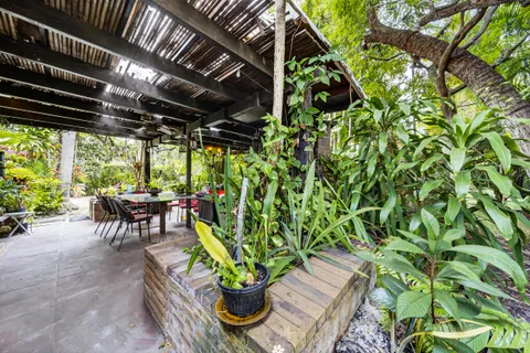 $1,650,000 | 320 San Sebastian Avenue, Coral Gables, FL 33134