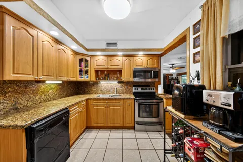 $1,650,000 | 320 San Sebastian Avenue, Coral Gables, FL 33134