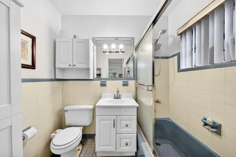 $1,650,000 | 320 San Sebastian Avenue, Coral Gables, FL 33134