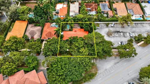 $1,650,000 | 320 San Sebastian Avenue, Coral Gables, FL 33134
