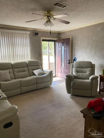 $229,800 | 4364 West Avenida De Golf, Pace, FL 32571