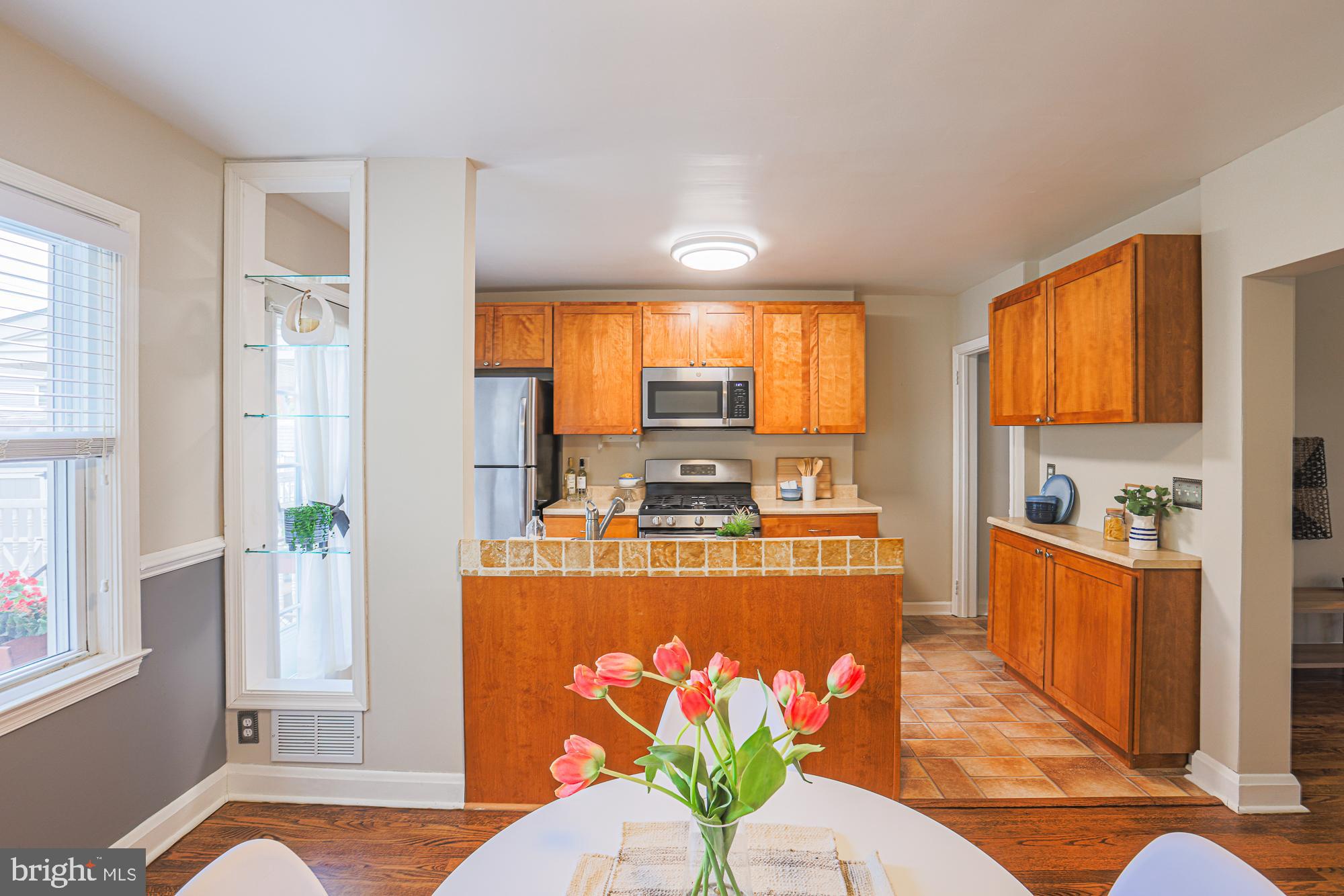 4249 Elsa Terrace Baltimore, MD 21211 - Photo 11 of 41