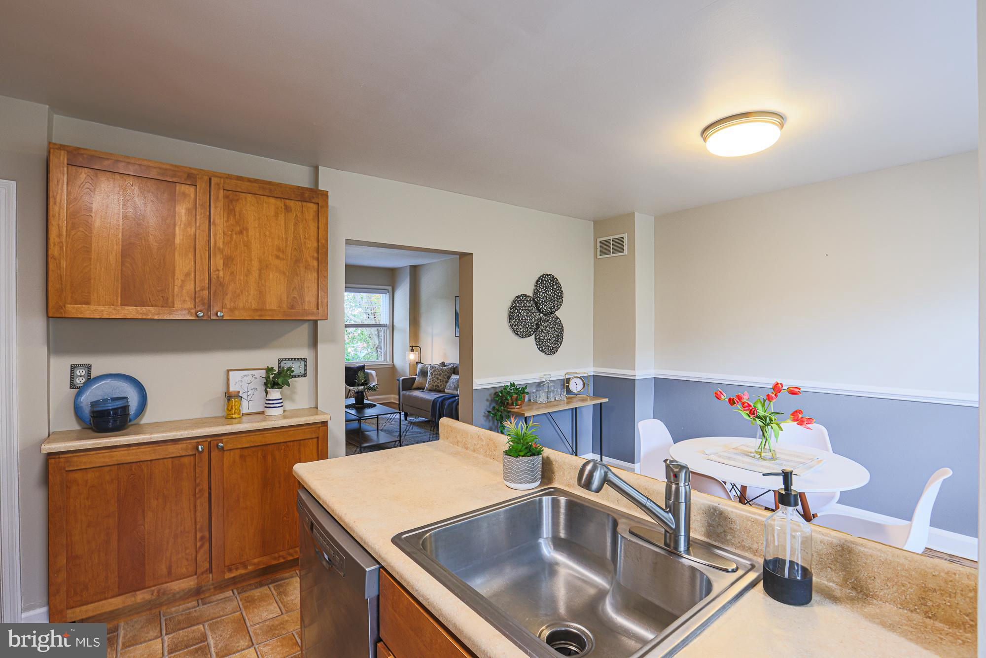 4249 Elsa Terrace Baltimore, MD 21211 - Photo 17 of 41