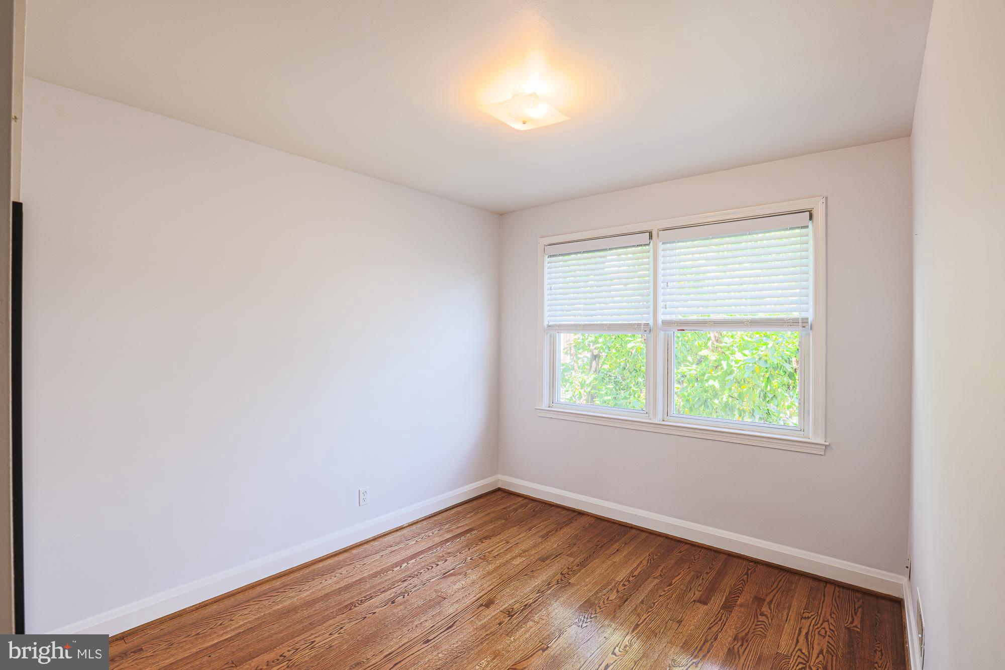 4249 Elsa Terrace Baltimore, MD 21211 - Photo 24 of 41