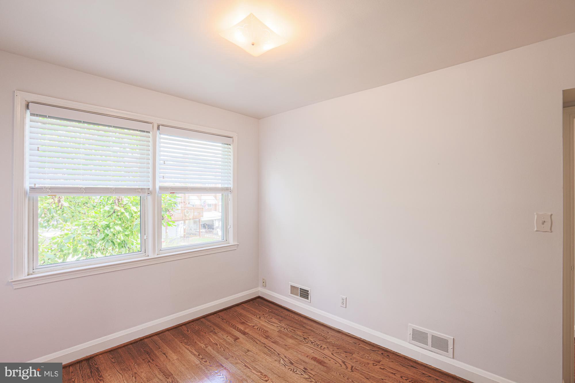 4249 Elsa Terrace Baltimore, MD 21211 - Photo 26 of 41