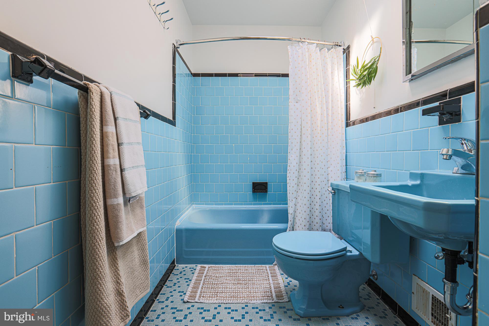 4249 Elsa Terrace Baltimore, MD 21211 - Photo 29 of 41