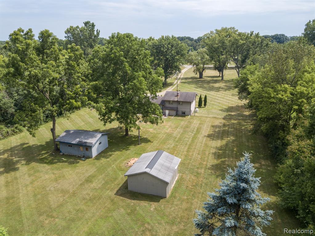 3499 East Carpenter Road Flint, MI 48506 - Photo 3 of 24 Gallery Image 3