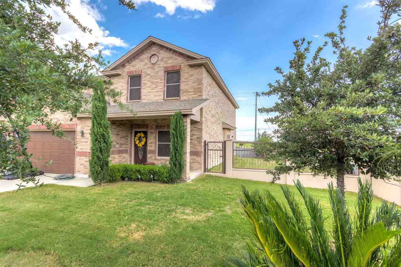 117 Kahlo Loop Laredo, TX 78045 - Photo 2 of 12 Gallery Image 2