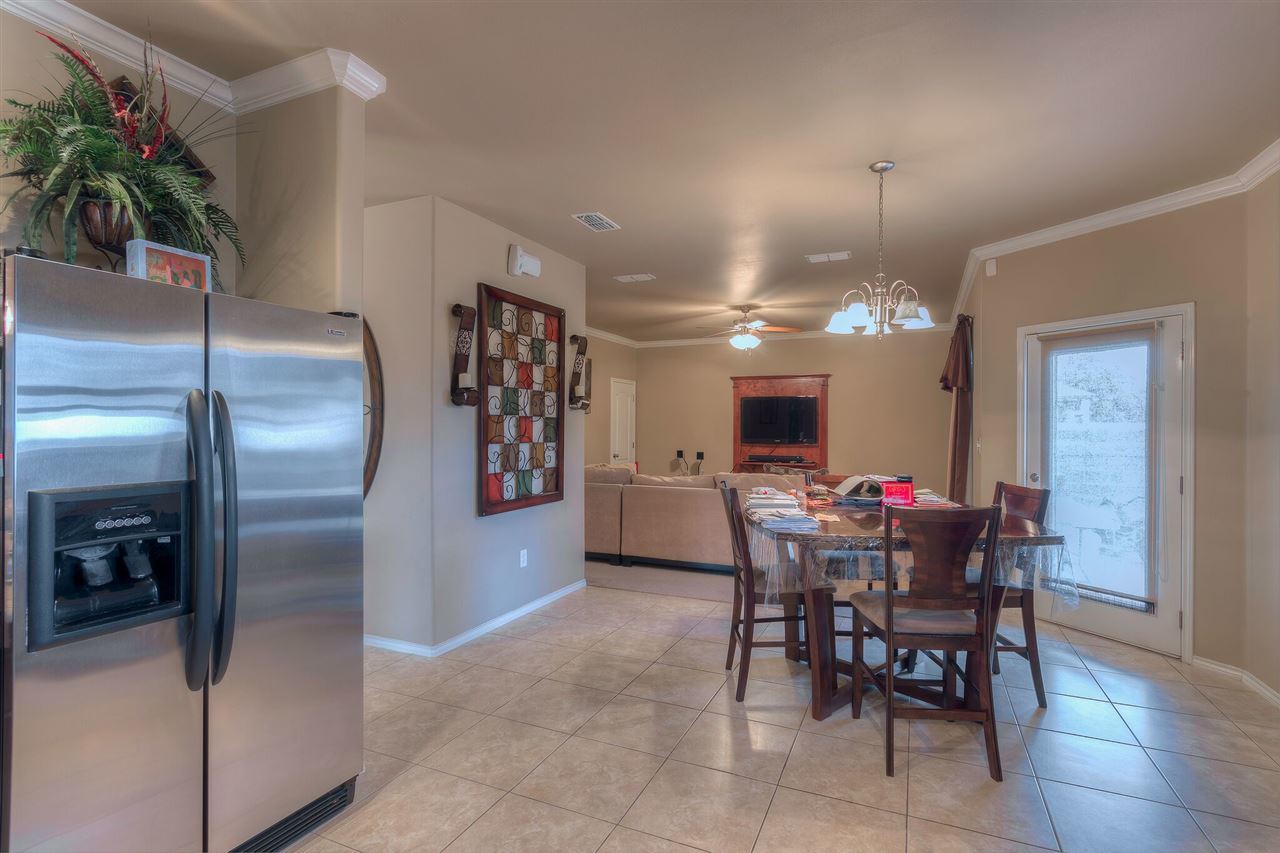 117 Kahlo Loop Laredo, TX 78045 - Photo 6 of 12 Gallery Image 6