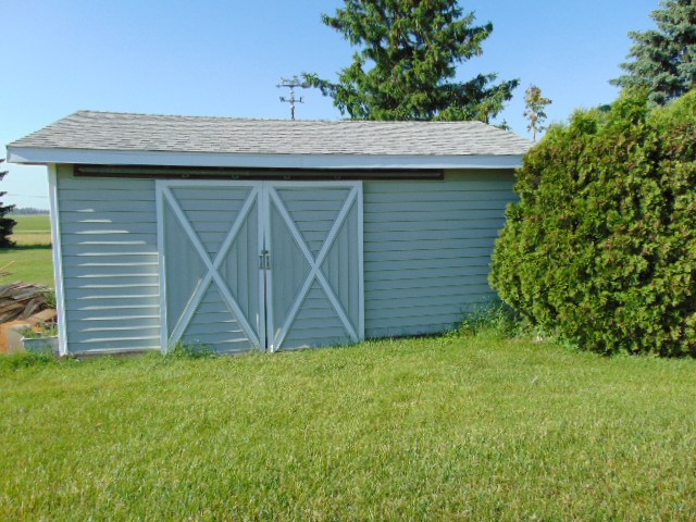 8385 North Wisner Road Breckenridge, MI 48615 - Photo 46 of 63 1875304-45.JPG