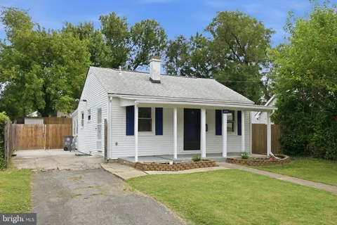$429,900 | 514 Crabb Avenue, Rockville, MD 20850