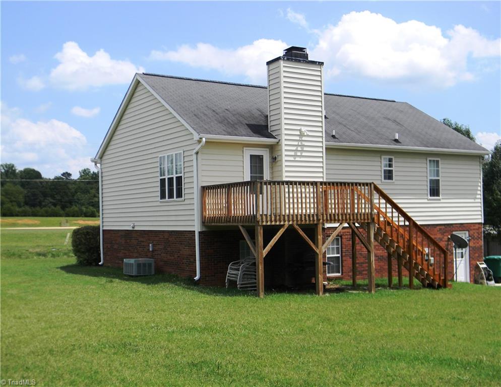 4680 Hampton Road Clemmons, NC 27012 - Photo 3 of 27 Rear View - Complete with Deck for Entertaining