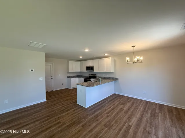 $299,950 | 40 West Emily Gardens Drive, Selma, NC 27576