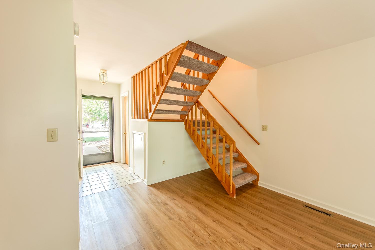 21 Topaz Run Poughkeepsie, NY 12603 - Photo 14 of 26 Up to the bedrooms