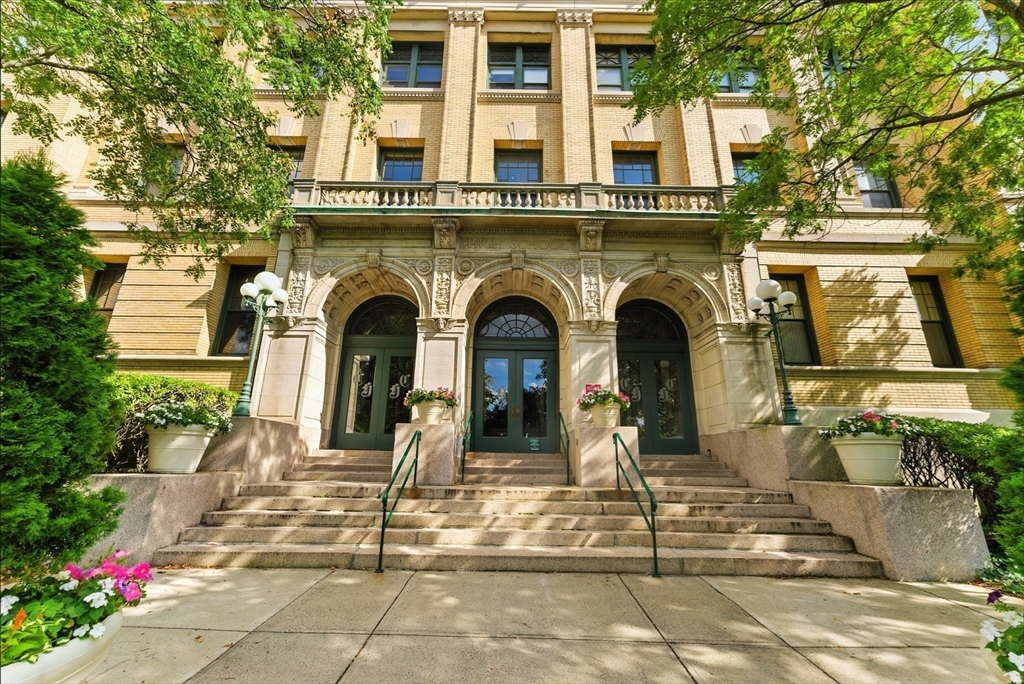 235 State Street, Unit 220 Springfield, MA 01103 - Photo 32 of 40