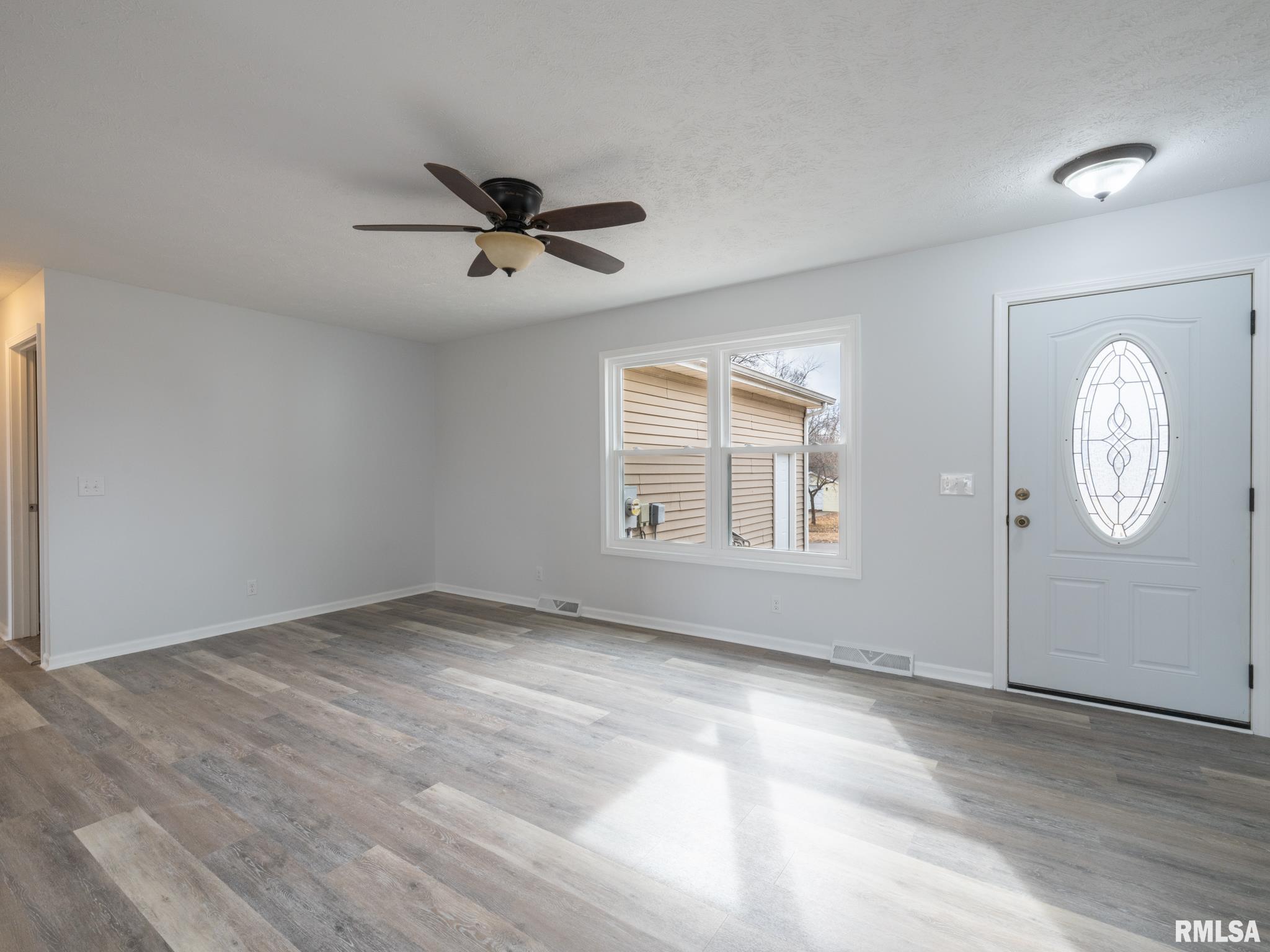 139 Cahokia Road Marquette Heights, IL 61554 - Photo 2 of 62