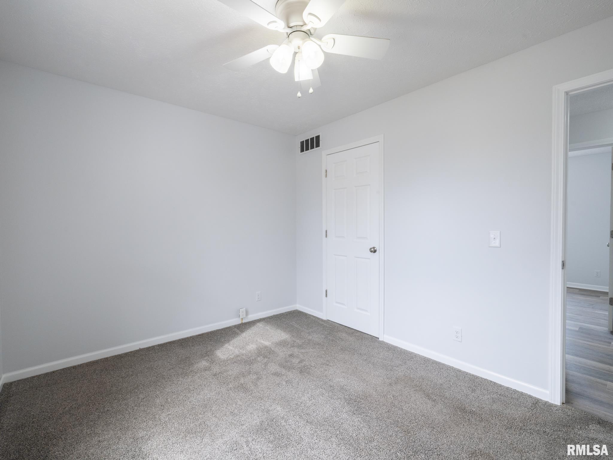 139 Cahokia Road Marquette Heights, IL 61554 - Photo 27 of 62