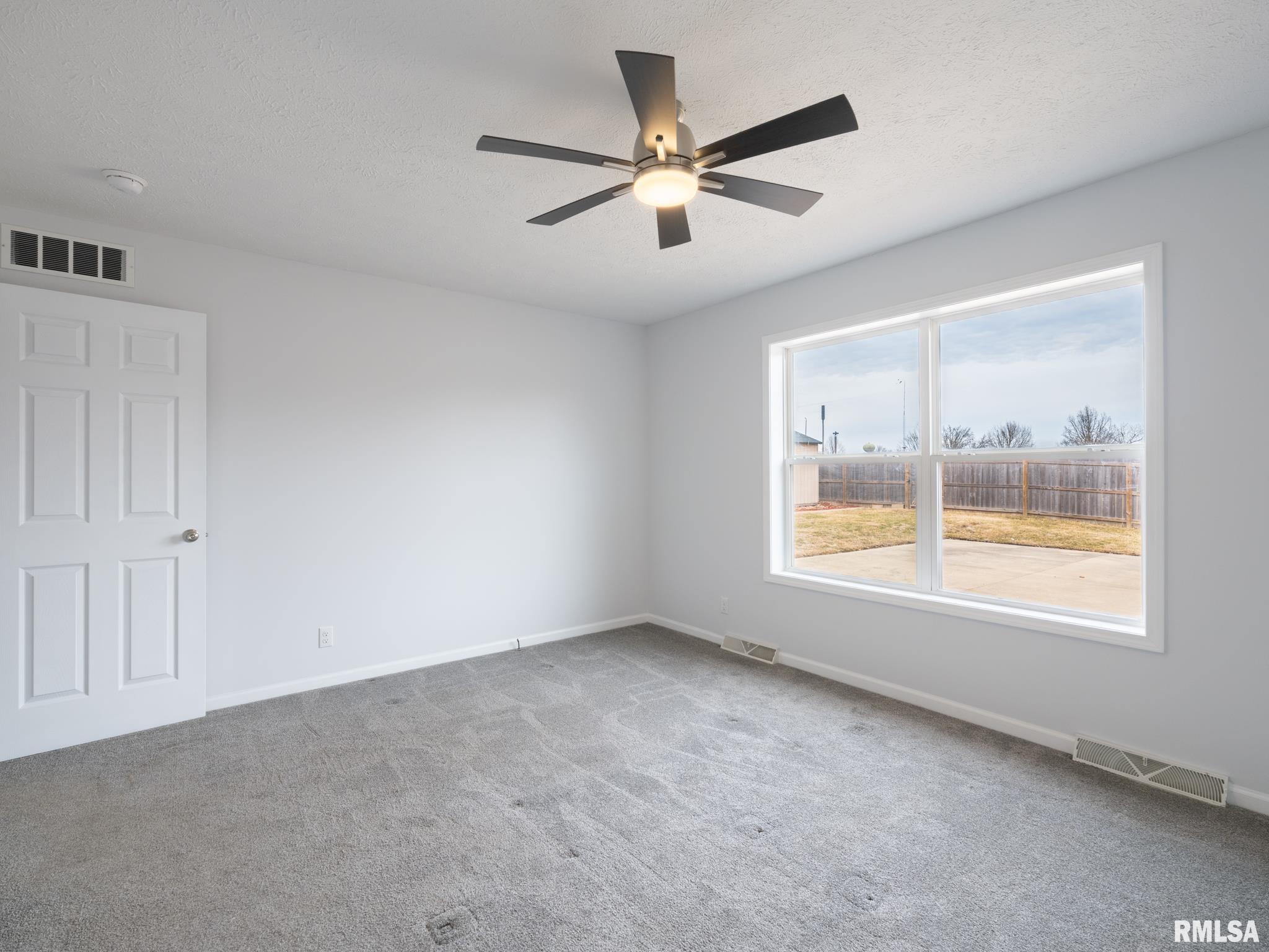 139 Cahokia Road Marquette Heights, IL 61554 - Photo 34 of 62