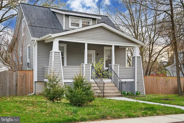 $500,000 | 303 East Melrose Avenue, Baltimore, MD 21212