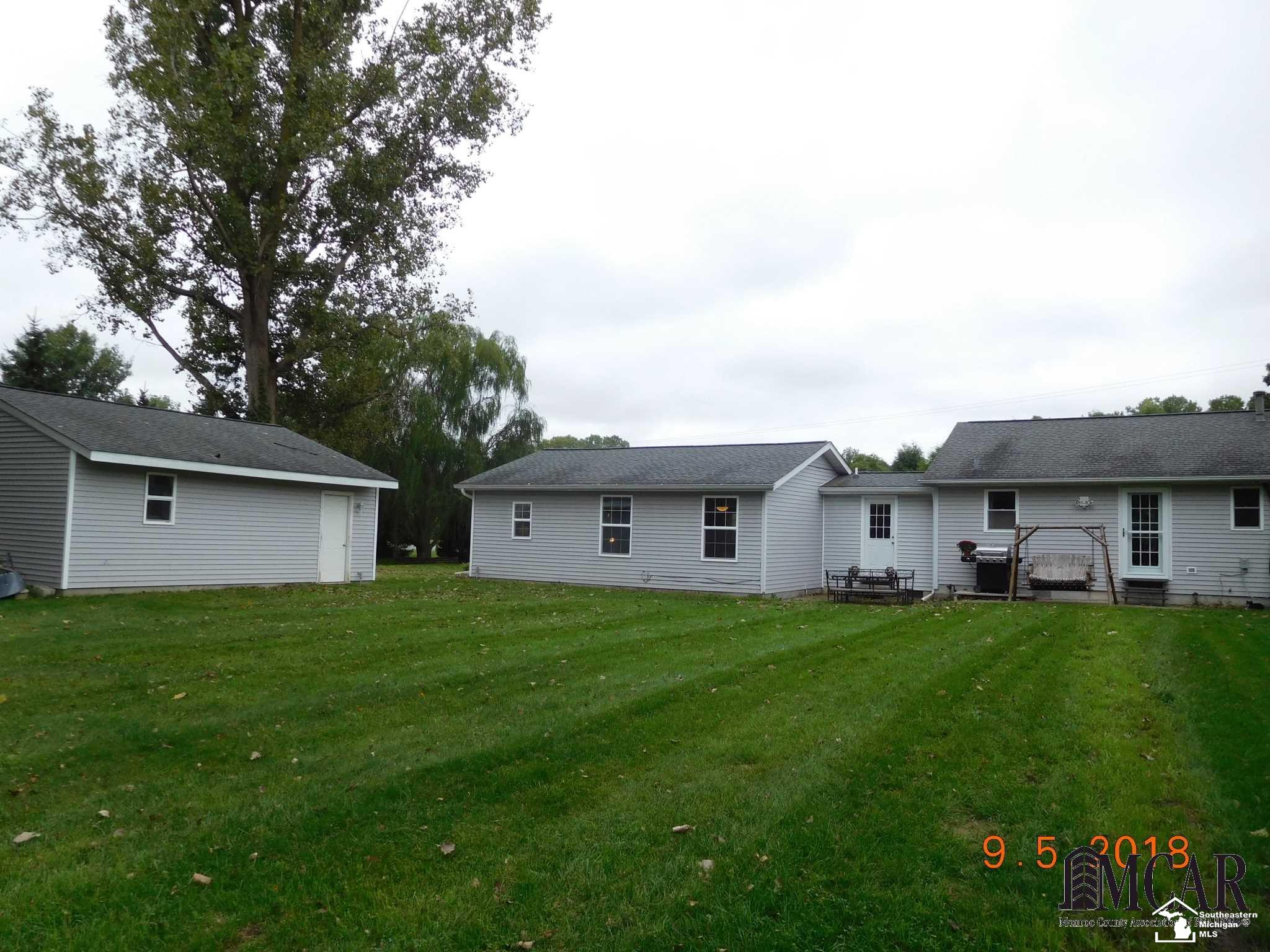 1726 Yensch Road Dundee, MI 48131 - Photo 5 of 38
