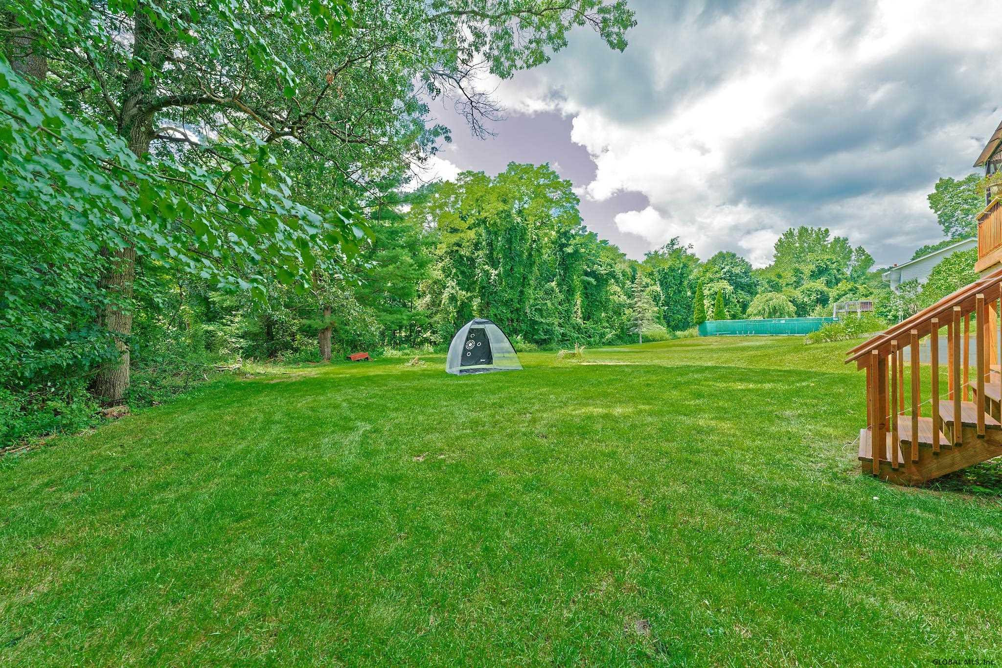 284 Church Road Guilderland, NY 12203 - Photo 3 of 44 Photo 3