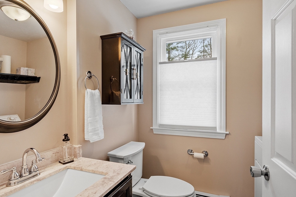 7 Spring Street Douglas, MA 01516 - Photo 12 of 28 Gallery Image 12